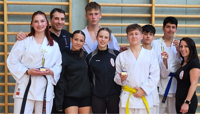 Erfolgreich verlief der Tag für die Villinger in Österreich. Beim Nicki-Cup gingen 470 Starterinnen und Starter aus Österreich, der Schweiz und Deutschland an den Start.<br />